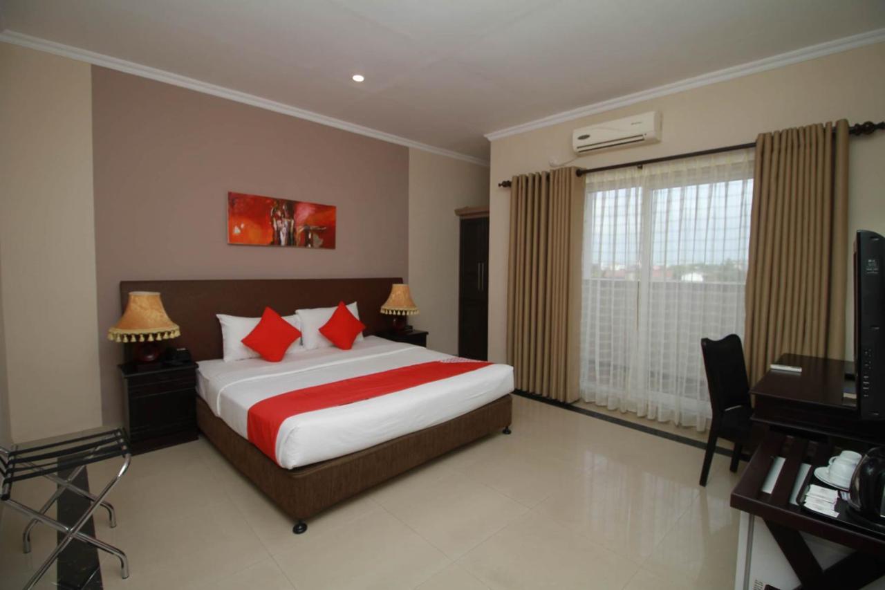 Oyo 317 Choy'S Waterfront Residence Negombo Exterior foto